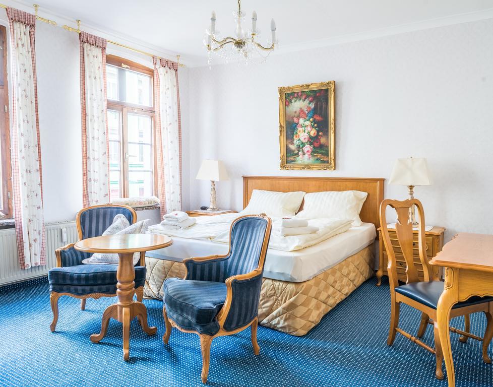 Romantisches Hotel Zur Traube Schwerin Schwerin  Quarto foto